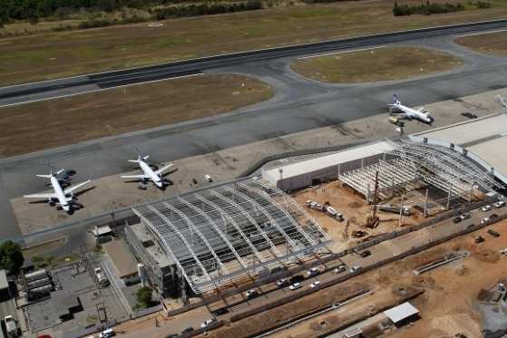 Presidente da Assembleia Legislativa, Guilherme Maluf (PSDB), participou do encontro e avaliou que a medida é o melhor caminho para concluir as obras do aeroporto, considerado o segundo pior do país, de acordo com levantamento feito pela Infraero em 