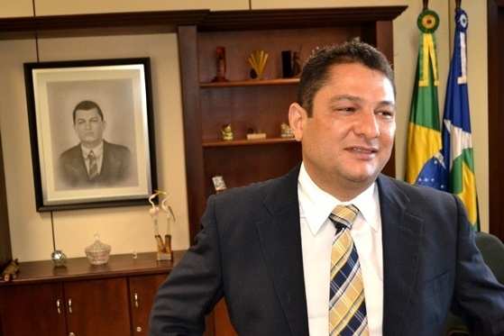 História de militância no PT não deve influenciar decisão de Julier sobre filiação em partidos (Foto: RepórterMT)