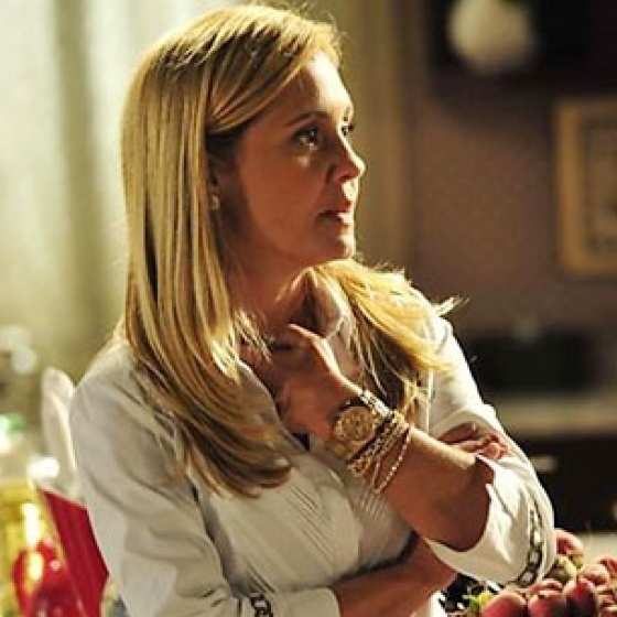 Carminha (Adriana Esteves) em cena de 