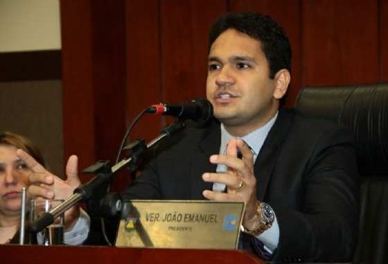 João Emanuel garante que fica na presidência