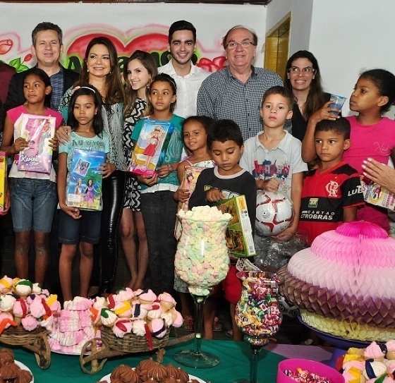 Prefeitura festejou Dia das Crianças no Tijucal