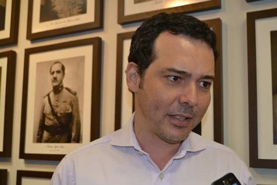 O petista Lúdio Cabral saiu em defesa da verba indenizatória paga aos parlamentares. (Foto:RepórterMT)