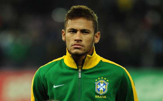 Neymar sofreu um edema no quarto metatarso do pé esquerdo