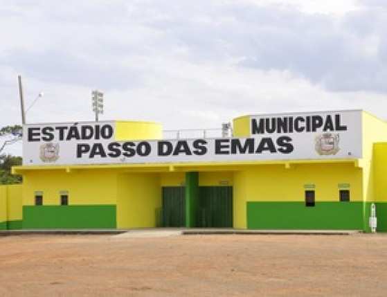 Partida foi disputada no estádio do Luverdense. 