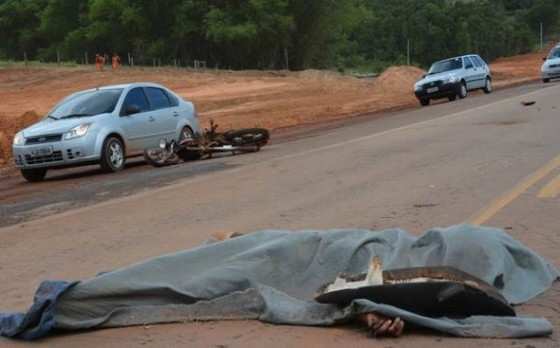 Motociclista teve a cabeça esmagada
