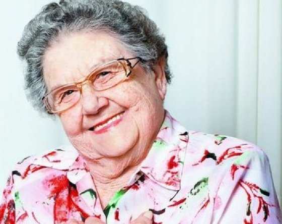Palmirinha deve voltar a gravar apenas em 2014, diz jornal