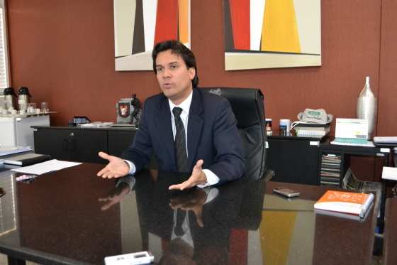 Castrillon: desgaste e queda prematura