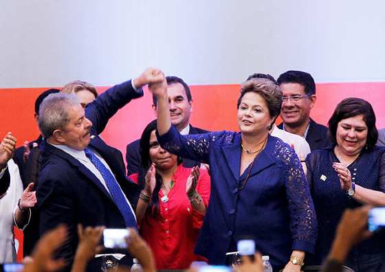 Dilma e Lula estiveram no congresso petista em Brasília