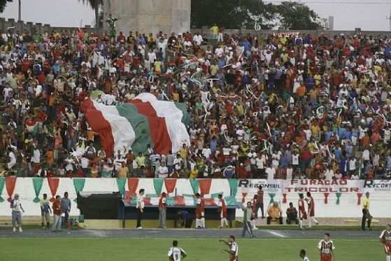 Inauguração do Estádio Verdão contou com mais de 50 mil torcedores