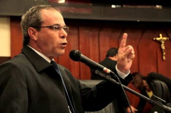 “Eu até fiquei surpreso. Me causou uma certa estranheza essa resolução entrar na pauta, nesse momento".