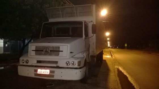 Corpo de caminhoneiro estava nu na boleia