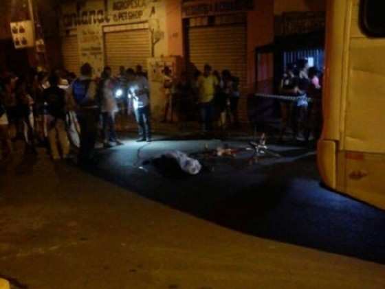O caso será investigado pela Delegacia de Delitos de Trânsito de Cuiabá. Aos policiais o motorista pode ser autuado por homicídio culposo, quando não há intenção de morte. 