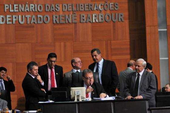 Deputado Alexandre Cesar (PT) quer instalar CV em MT