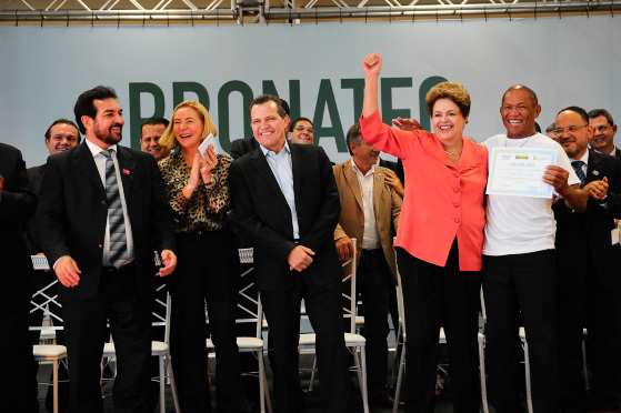 Após vaias de prefeito, vice-governador e governador, presidente comete gafe ao chamar Poconé de São Tomé