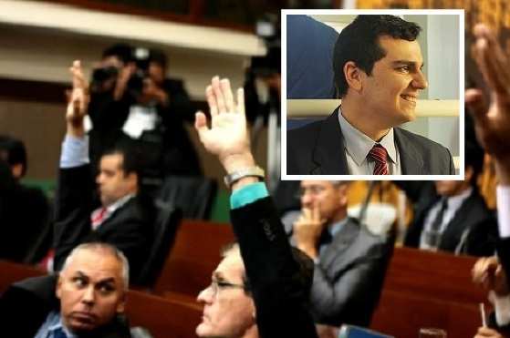 Domingos Sávio é o mais cotado para assumir a Secretaria de Trabalho