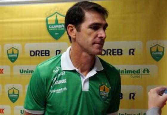 Luciano Dias diz que o Cuiabá está focado na Série C