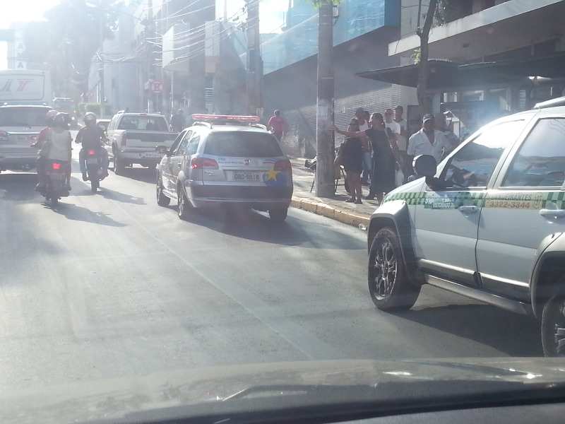 fora da faixa