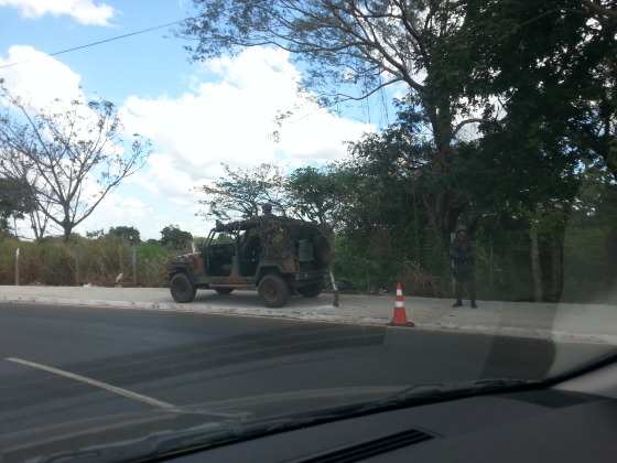 13º Brigada ressaltou que a entrada em área militar sem a devida autorização é crime capitulado no Código Penal Militar e se configura independe do motivo para o qual se destinava a ação do intruso.
