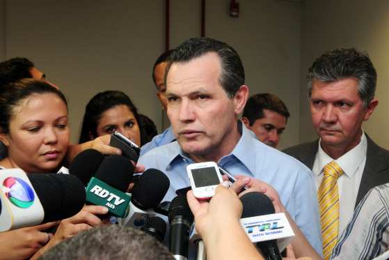 O governador Silval Barbosa durante coletiva.