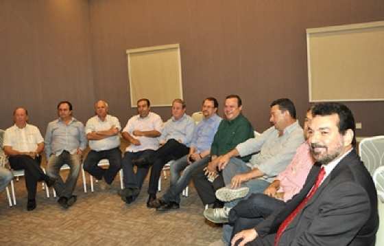 A expectativa é que ainda esta semana a base defina se vai optar pela unidade do grupo, ou por duas candidaturas.