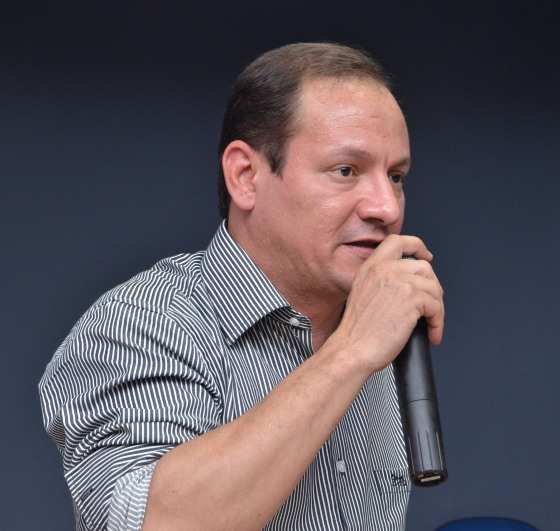 Muvuca critica os resultados de forma veemente.