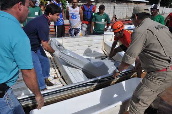 Rapaz morreu na hora; corpo foi levado para o IML de Cuiabá. 