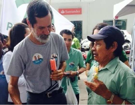 O candidato esteve nas praças da República e Ipiranga.
