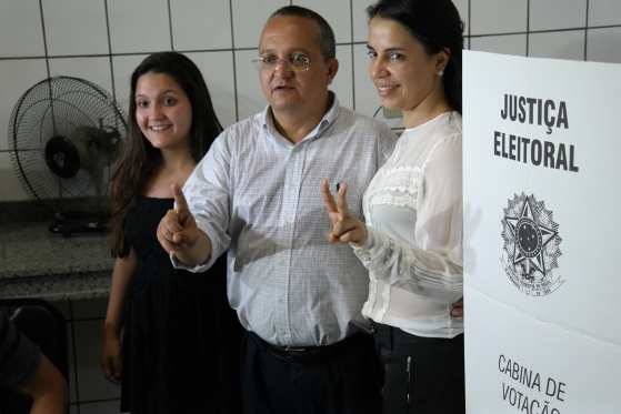 Taques acredita em vitória no primeiro turno