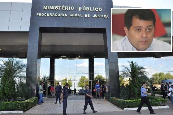 O Governo tem 48 horas para regularizar o serviço, sob pena de mula pessoal ao governador Silva Barbosa  