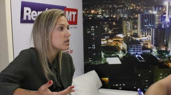 Oposição ao governo Taques, a deputada ameaça entrar com mandado de segurança