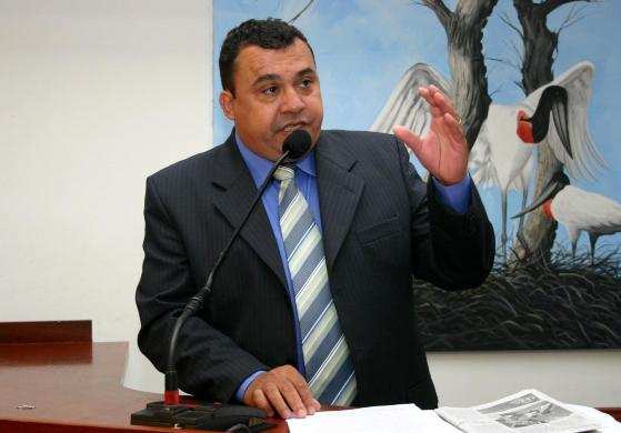 Deucimar Silva, quando presidia a Câmara de Vereadores de Cuiabá, é acusado de superfaturamento em reforma do prédio da Casa de Leis