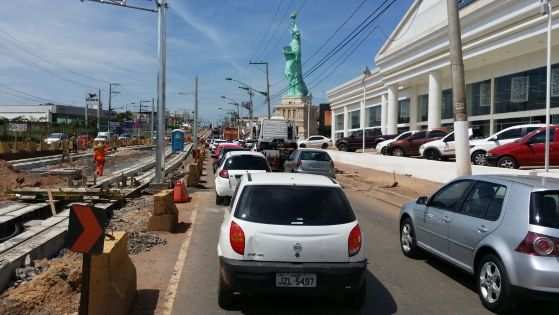 VLT era para estar em uso há um ano, mas o trem cuiabano não tem prazo para começar a rodar