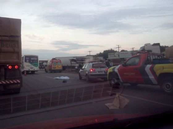 Daniel morreu na hora após ter a cabeça esmagada por uma das rodas. Em seguida, o motorista parou o carro e acionou as autoridades competentes.