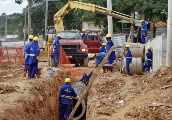 Toneiras ficam secas em grande parte da Capital nesta quarta