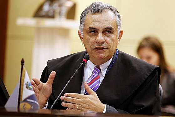 Bosaipo: ficha suja que renunciou ao TCE para ganhar fôlego em processo