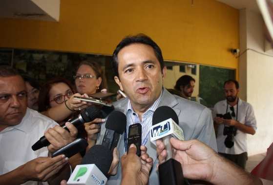 Atualmente, Mato Grosso é o terceiro Estado do país a liderar a lista com o maior número de docentes contratados, ou seja, 60% não possuem concurso público.