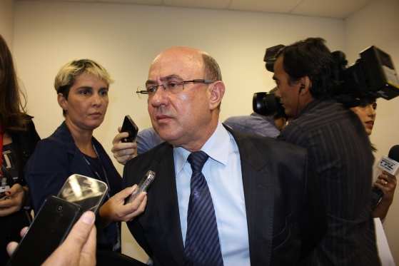 O ex-presidente da Assembleia Legislativa, José Riva, prestou depoimento aos membros da CPI das Cartas de Crédito.