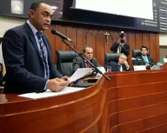Lima leu mensagem de Mendes na Cãmara