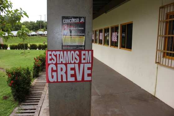 Governador Pedro Taques diz que defende direito de greve, mas que esta é ilegal.