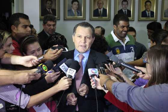 Silval: se diz injustiça, nega ser delator e que se aposentou da política