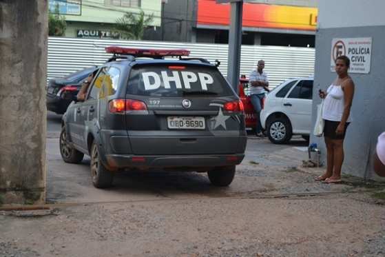 DHPP investiga os homicídios.