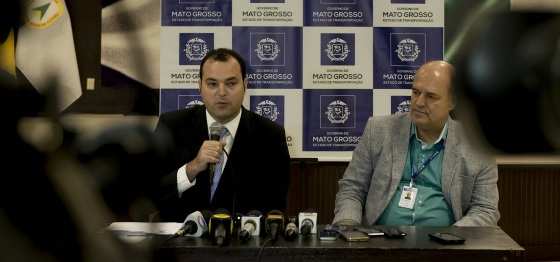 Marrafon reuniu a  imprensa para afirmar que o governo do peemedebista Silval Barbosa (2011/2014) deixou uma dívida de R$ 912 milhões