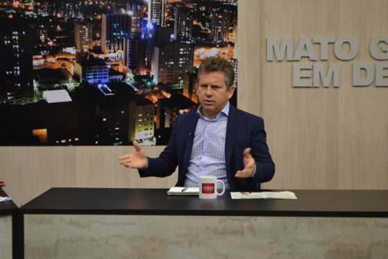 A medida faz parte do 'pacote de ações' que prevê inclusive o corte de até 15% dos servidores contratados e comissionados