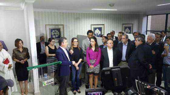 Mendes adiou a inauguração para bater com agenda de Dilma
