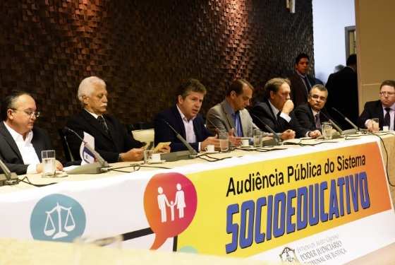 O prefeito 'deixou no ar' se é favorável à redução da maioridade penal.