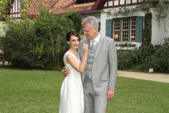 Pedro Bial e a esposa Maria Prata