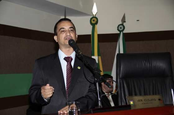 O autor do projeto, vereador Marcrean Santos, quer transformar o Dia do Evangélico em feriado.