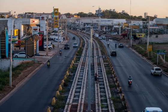 Além das interferências provisórias, o projeto também prevê o recapeamento das três vias.
