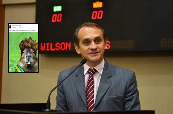 Deputado alega que sua página é administrada por empresa e que post foi compartilhado por outro político