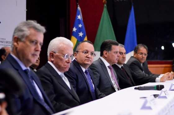 Governadores temem descontrole financeiro diante de aprovações do Congresso.